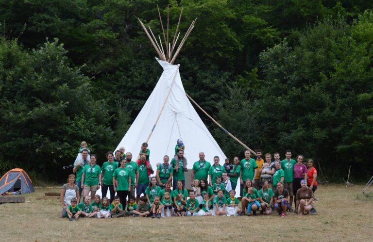 Názov a symbolika oddielu dospelých a rodín